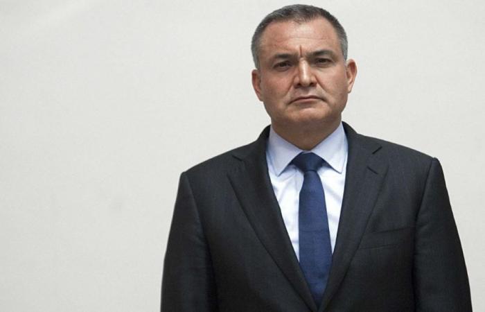 Detienen a presunto prestanombres de García Luna