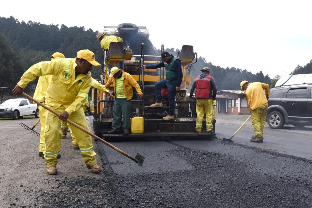 Avanza Gobierno del EdoMéx 20 % la reconstrucción de la carretera Ocoyoacac-Tenango del Valle; beneficiará a más de 190 mil habitantes