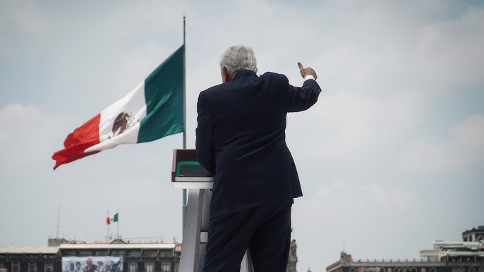 En la política contemporánea, las campañas ya no se ganan únicamente con estructuras territoriales, presupuestos millonarios o alianzas cupulares. Hoy, la narrativa define más que la operación; la percepción pesa más que el discurso tradicional y la comunicación política se convirtió en el principal activo -o el mayor riesgo- de cualquier candidatura.