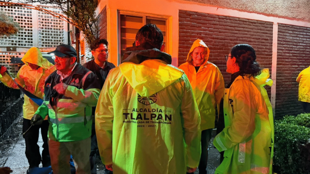 Tlalpan activa operativo de atención ante lluvias intensas y Alerta Roja